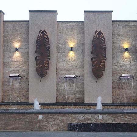 Pride Hotel Bhopal Exterior photo